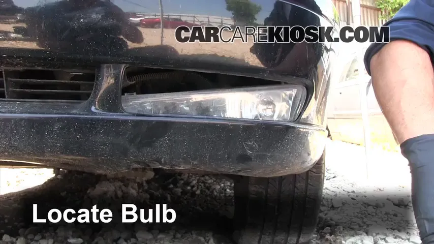 1999 Cadillac Catera 3.0L V6 Lights Fog Light (replace bulb)